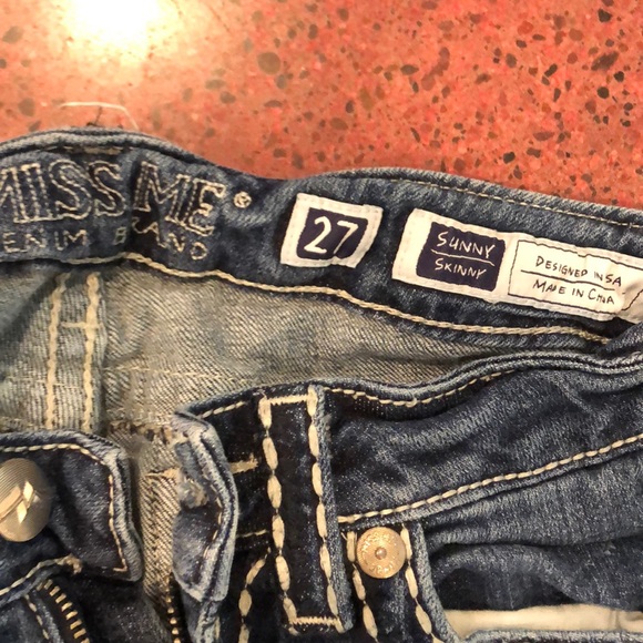 Jeans - Picture 3 of 3